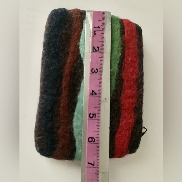 Rising Tide Colorful Striped Felt Wool Hippie Boho Zip Pouch Clutch Wallet ~ - Picture 5 of 5
